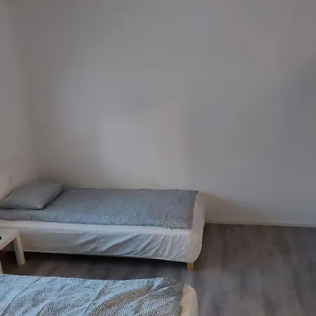 Tesla Apartament *